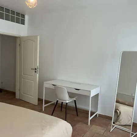 Spacieux Et Bien Equipe Διαμέρισμα Differdange